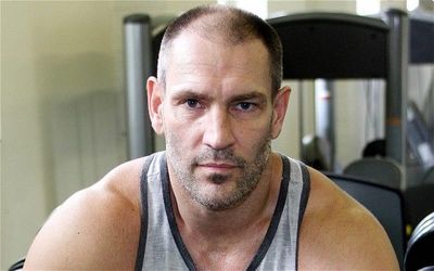 Thumb_dave-legeno_2972720b