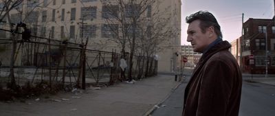 Thumb_awalkamongthetombstones-2014-1