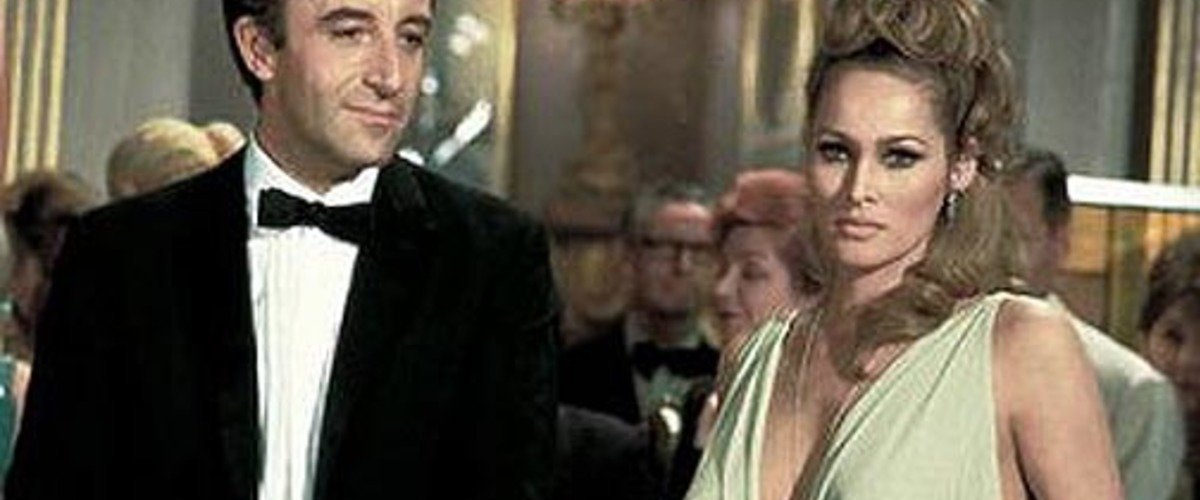 casino royale movie review