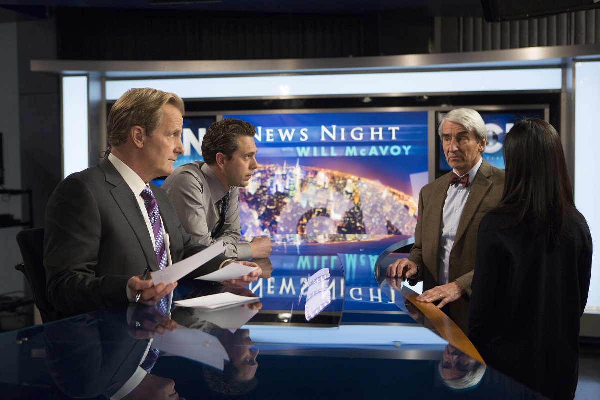 Youre Giving A Monologue Aaron Sorkin Starts Final Broadcast Of “the Newsroom” Tvstreaming 