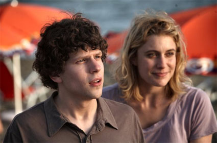 To-rome-with-love-Jesse Eisenberg-Greta Gerwig.jpg