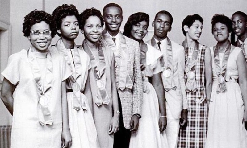 Historic Little Rock Nine to be Awarded Lincoln Leadership Prize | Chaz ...