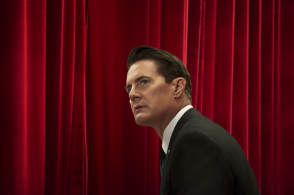 A Look At “Twin Peaks The Return” TV/Streaming Roger Ebert