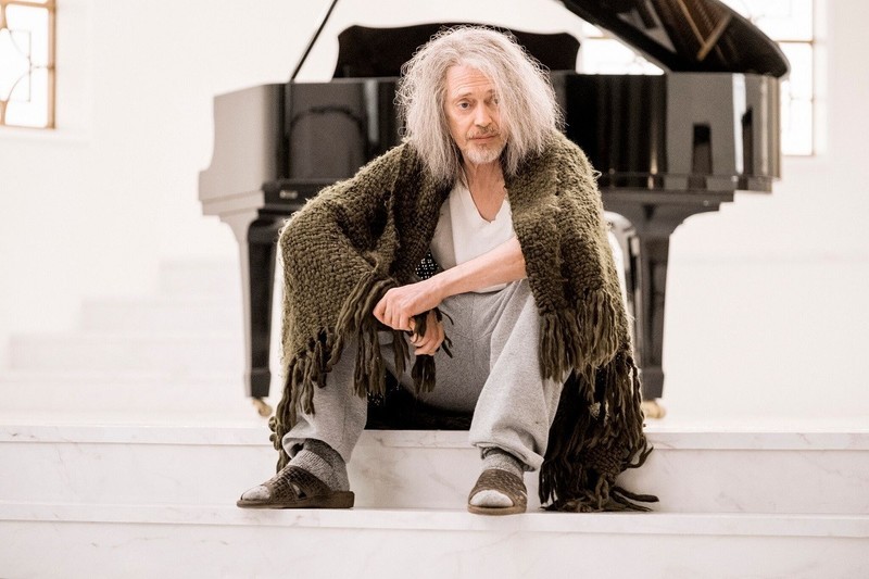 Bill Maher movie reviews & film summaries | Roger Ebert