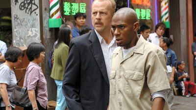 16 Blocks movie review & film summary (2006) - Vimarsana News