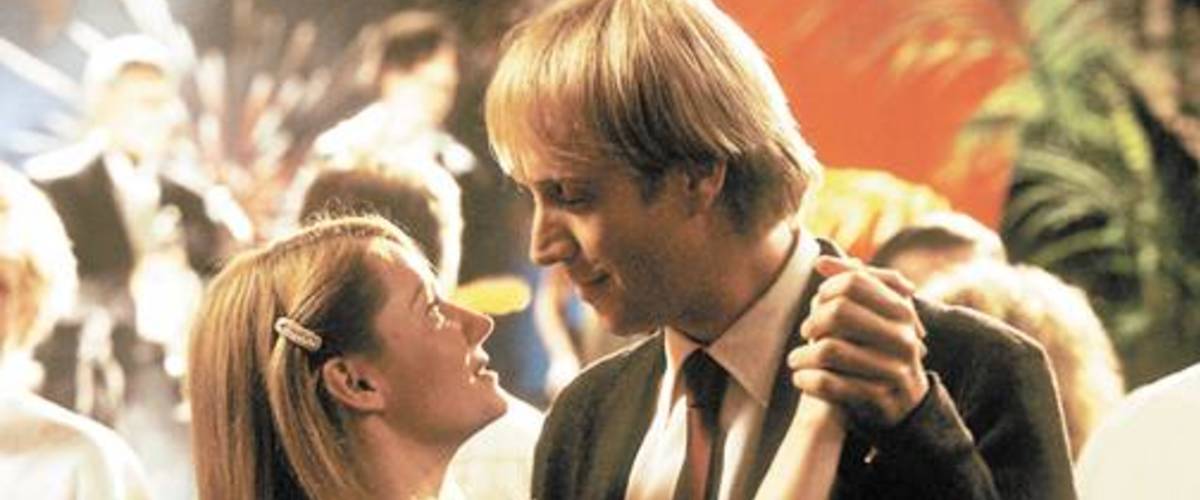 Danny Deckchair Danny Deckchair Movie Review Roger Ebert Danny Deckchair Danny Deckchair Movie Review Roger Ebert
