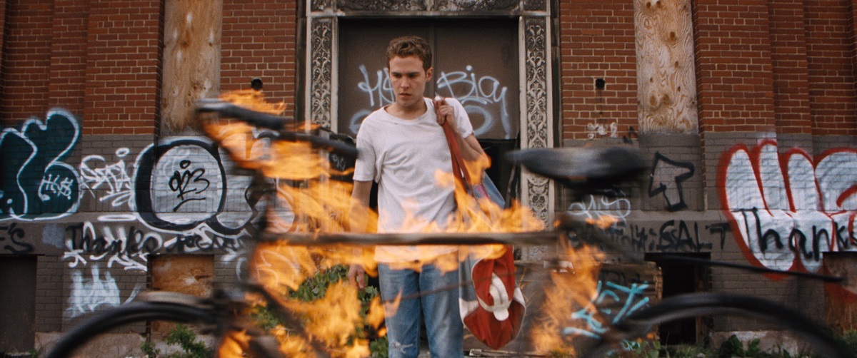 Lost River movie review & film summary (2015) Roger Ebert