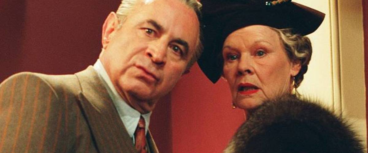 Mrs. Henderson Presents Movie Review (2006) Roger Ebert