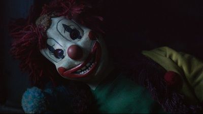 Poltergeist movie review & film summary (2015) - Vimarsana News