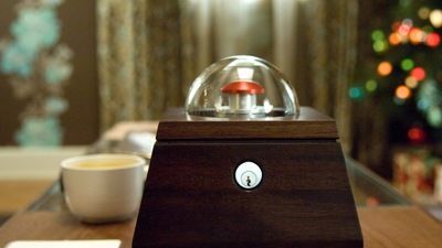 The Box movie review & film summary (2009) - Vimarsana News
