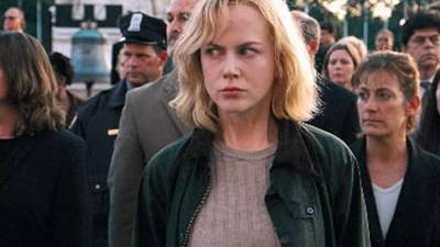 The Invasion movie review & film summary (2007) - Vimarsana News